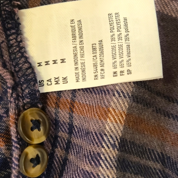 American Eagle Outfitters Legging Fit Plaid Top Size Medium - Picture 8 of 8